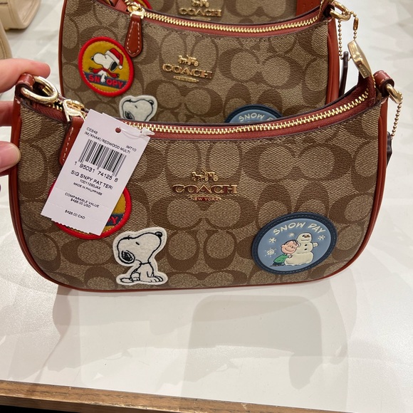 Coach - Picture 2 of 3